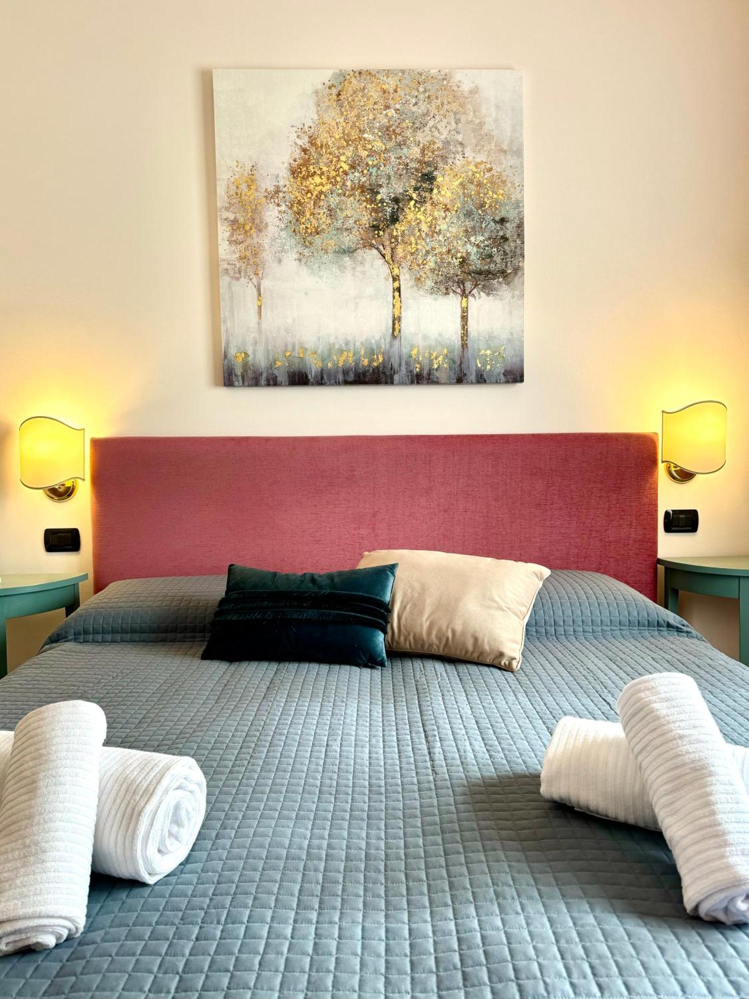 Welcome Traveller Frida'S Rooms Caprino Veronese Dış mekan fotoğraf