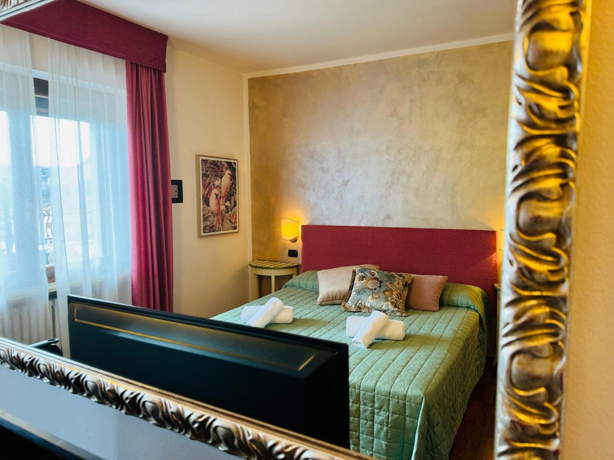 Welcome Traveller Frida'S Rooms Caprino Veronese Dış mekan fotoğraf