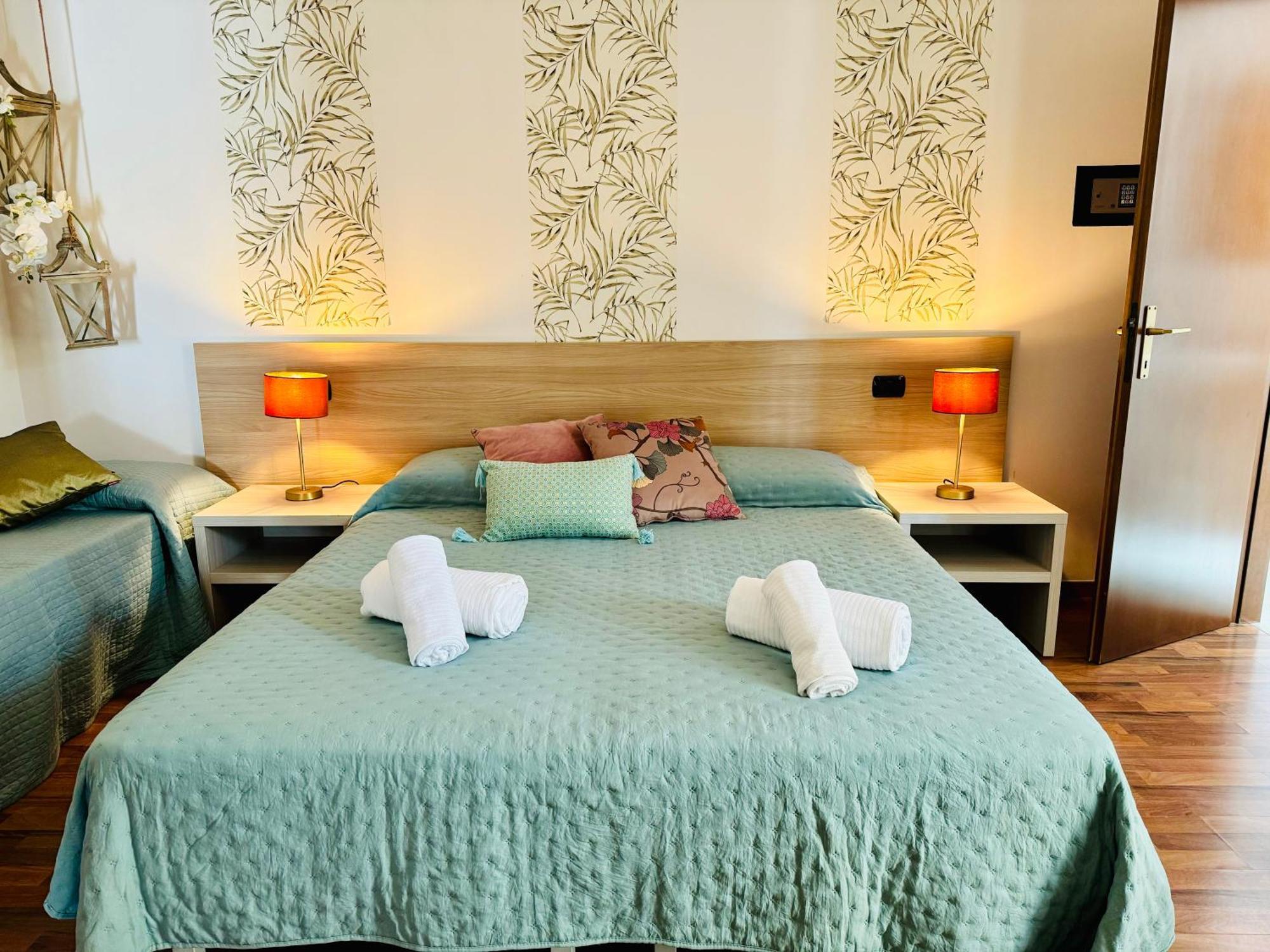Welcome Traveller Frida'S Rooms Caprino Veronese Dış mekan fotoğraf